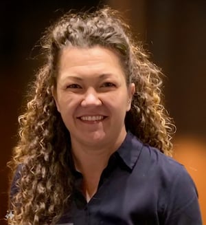 Suzie Eckhart Headshot
